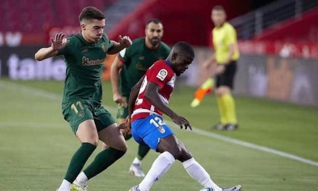 对抗的球员 对抗的球员