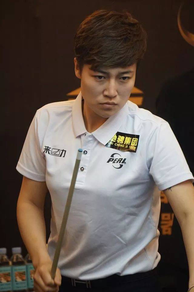 的修正曲线 的修正曲线